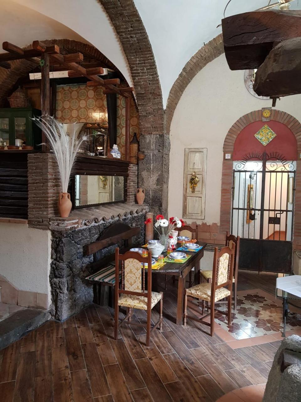 Original Sicily House Villa Santa Venerina Exteriör bild